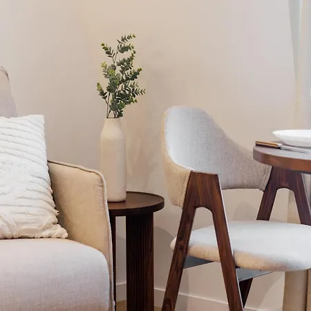 Modern - 2p - Ac - Madeleine Saint-lazare شقة باريس